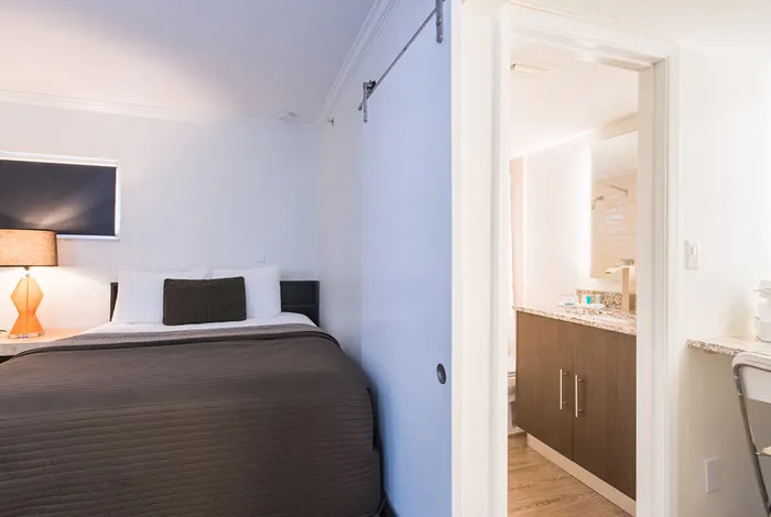 Queen Efficiency at Hibiscus Suites